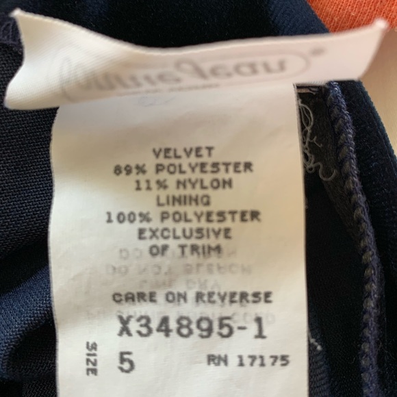 🐝 Bonnie Jean Blue Velvet holiday dress - Picture 7 of 7